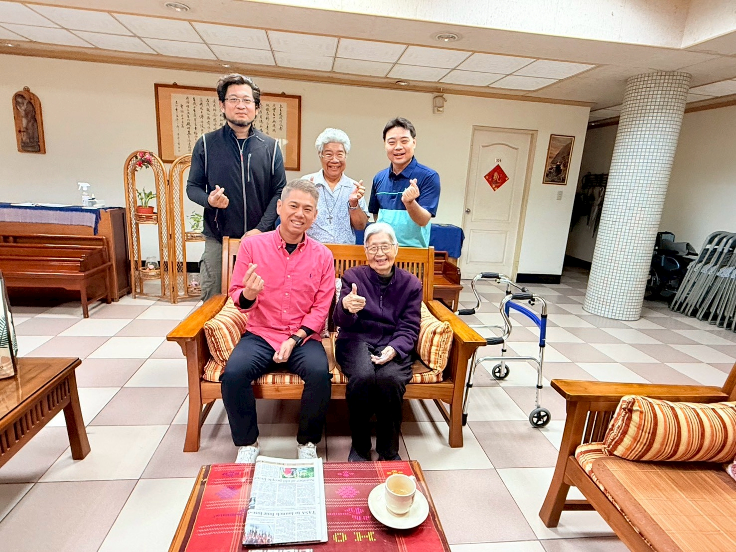 【探訪修女】回家最溫暖 總會返校探望修女 獻上生日祝福